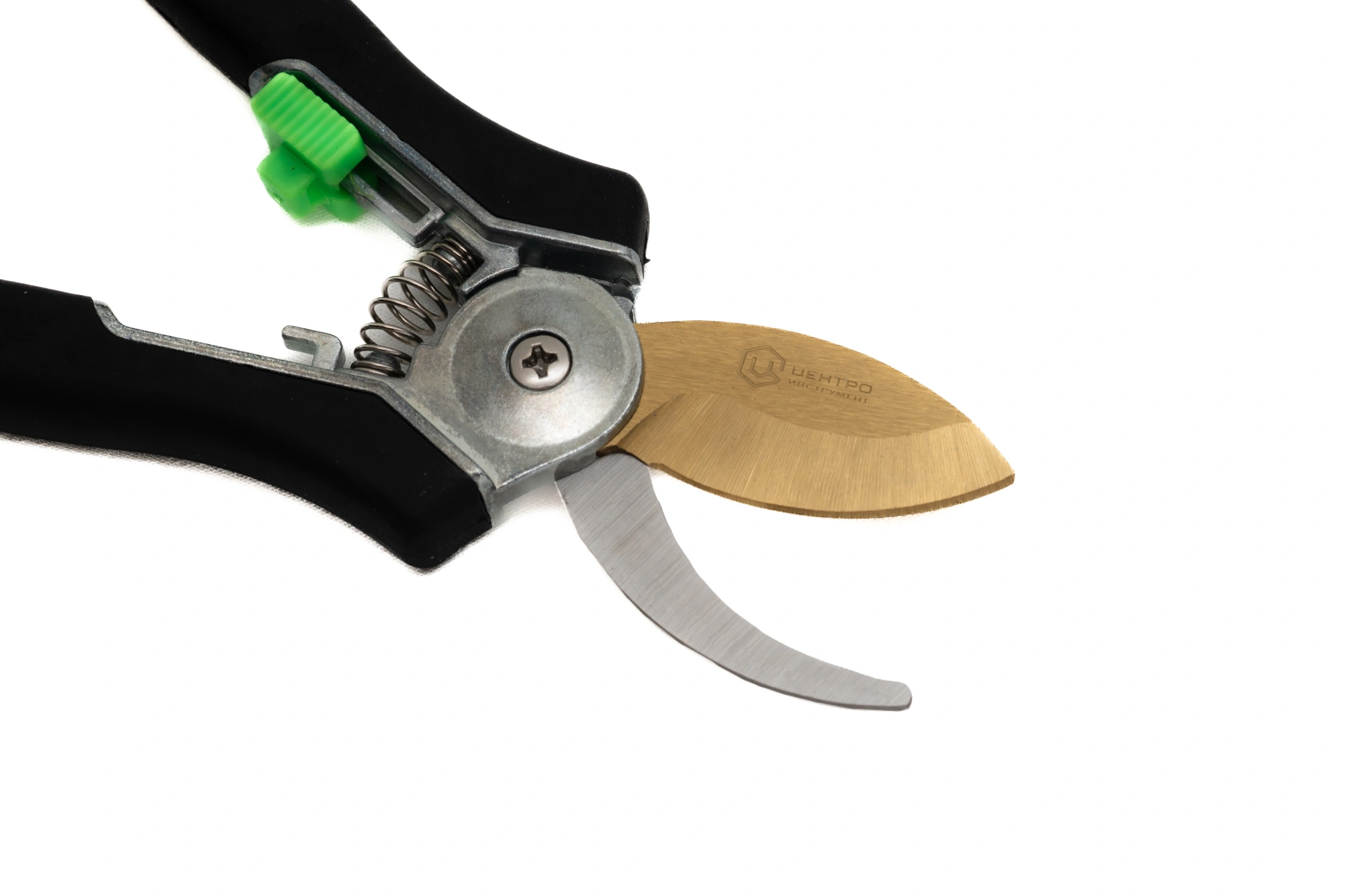 Секатор лепестковый TITANIUM арт.1383,