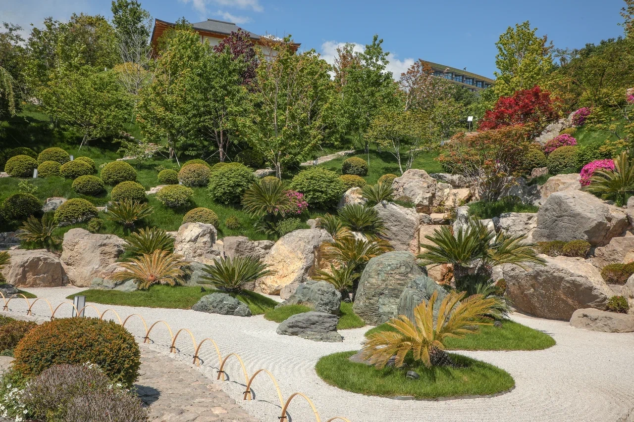 Японский сад «Rikkyo-en» (Отель  Mriya Resort & Spa)